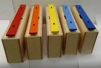 Чайм-бары бас (разборный металлофон), 5 нот, цветные пластины, Sinkopa, SCBB-Set5С