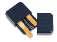 VRC30 Футляр для хранения 4-х тростей (тенор, бас-саксофон, бас-кларнет) VANDOREN