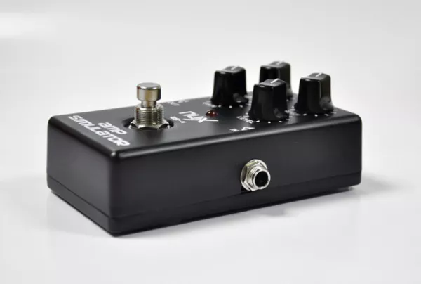 AS-4 Педаль эффектов, эмулятор современных усилителей, Nux Cherub