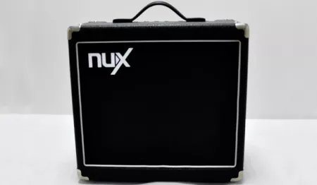 Mighty-30X Цифровой гитарный комбоусилитель Nux Cherub
