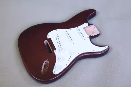 Комплект электрогитары для сборки, Byguitar, GK-SST-10MDO