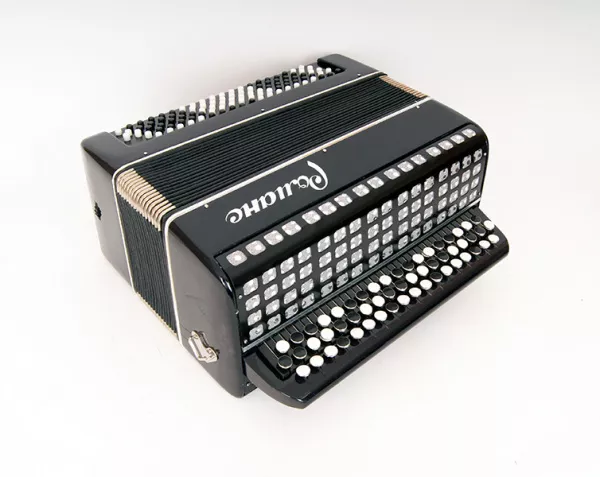 C9-BLACK Баян «Романс» 55х100-II, черный, Шуйская гармонь