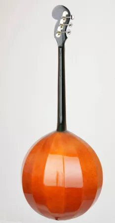 F302 Домра альт, 3-струнная, 3-й категории, Форест-М