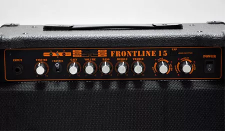 Frontline-15 Цифровой гитарный комбоусилитель NUX Cherub