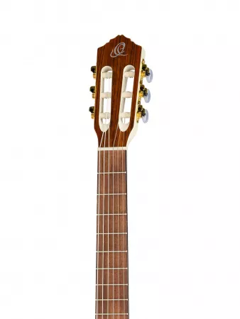 Family Series Pro Классическая гитара со звукоснимателем, размер 4/4, белая, Ortega, RCE145WH