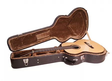 Romida-RD-S-CASE Artist Series Классическая гитара с кейсом, Kremona