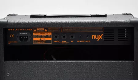 Frontline-15 Цифровой гитарный комбоусилитель NUX Cherub