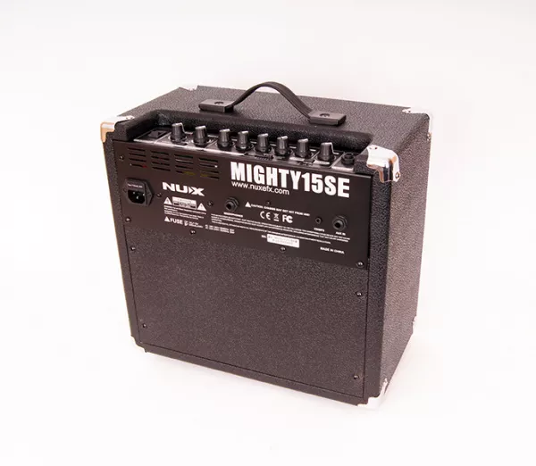 Mighty15SE Комбоусилитель гитарный, Nux Cherub