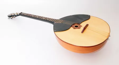F302-N Домра альт, 3-струнная, 3-й категории, Doff