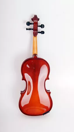 B16-1/4 Скрипка в футляре со смычком Strunal