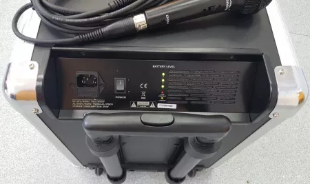 PA8M Акустическая система с MP3 и микрофоном, портативная, аккумуляторная, 25Вт, Soundking