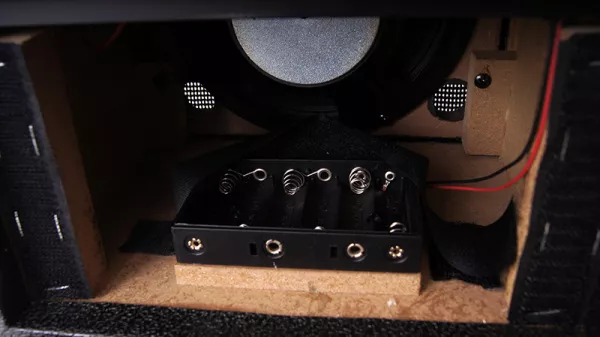Mighty8SE Комбоусилитель гитарный, Nux Cherub