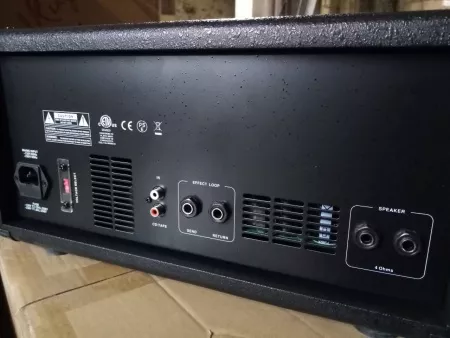 ZH0602D12LS Комплект акустической системы, микшер, микрофон, кабели, 2х200Вт, Soundking