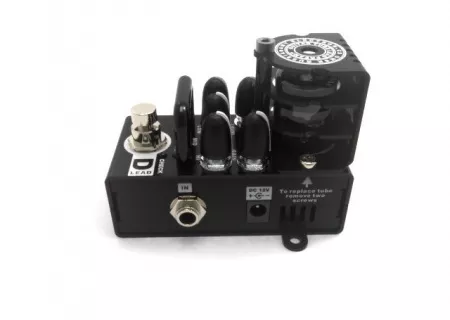 X-Lead-D Bricks D-Lead Гитарный предусилитель, ламповый, AMT Electronics