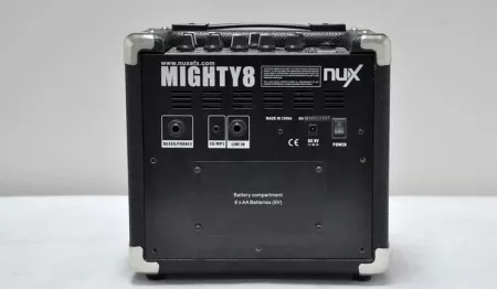 Mighty-8 Цифровой гитарный комбоусилитель Nux Cherub