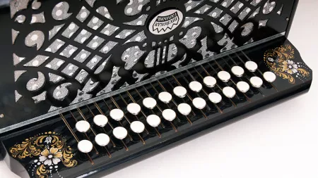 C44XL-C-BLACK Гармонь 